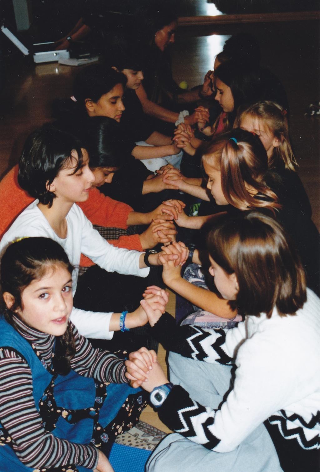 Beispielinhalt (Bild) Tanz mit Kindern