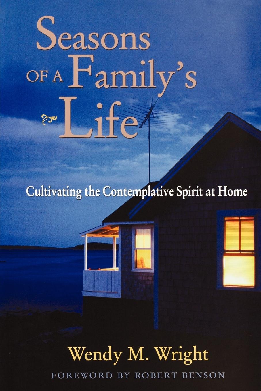 Vorderes Coverbild Seasons of a Family's Life