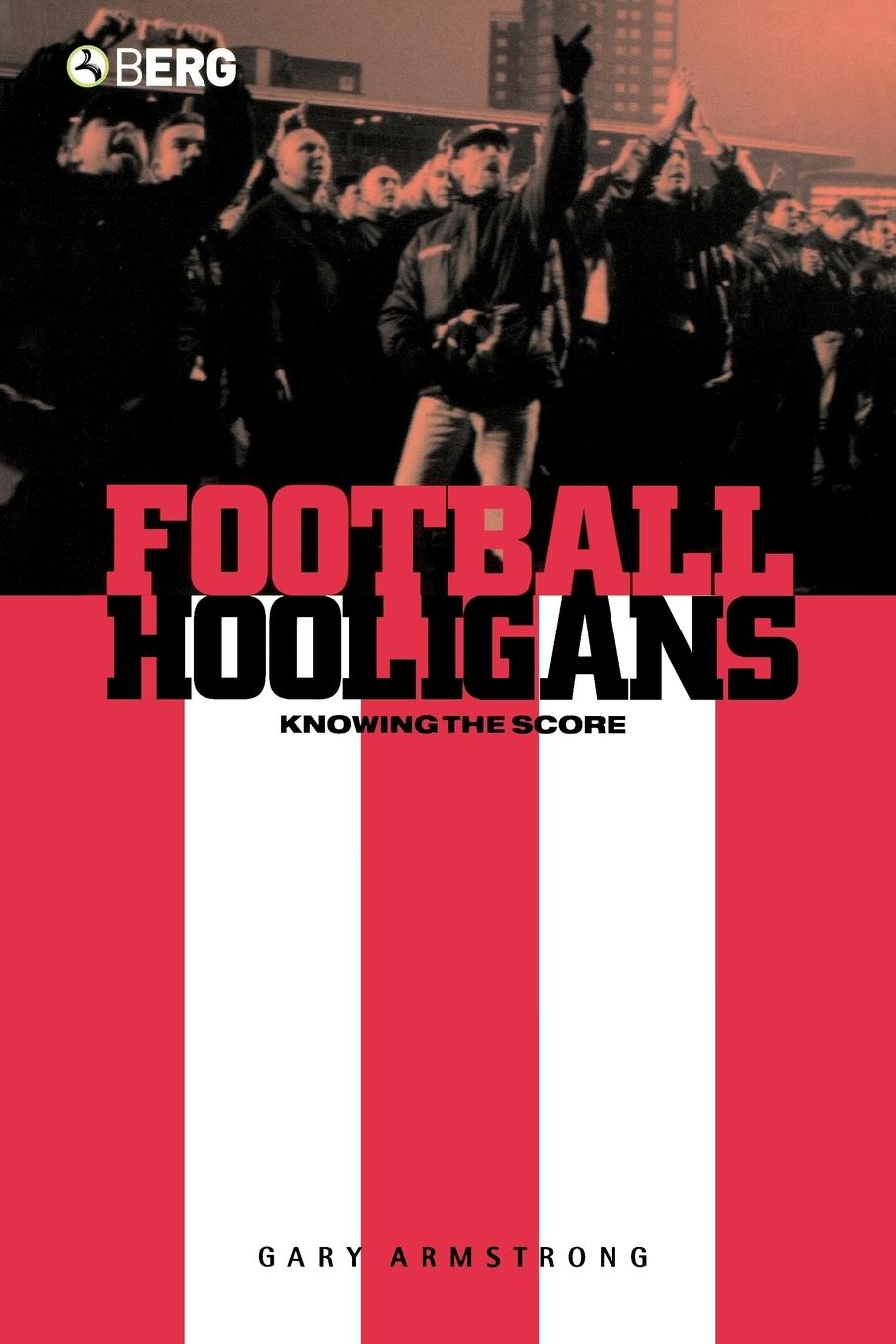 Vorderes Coverbild Football Hooligans