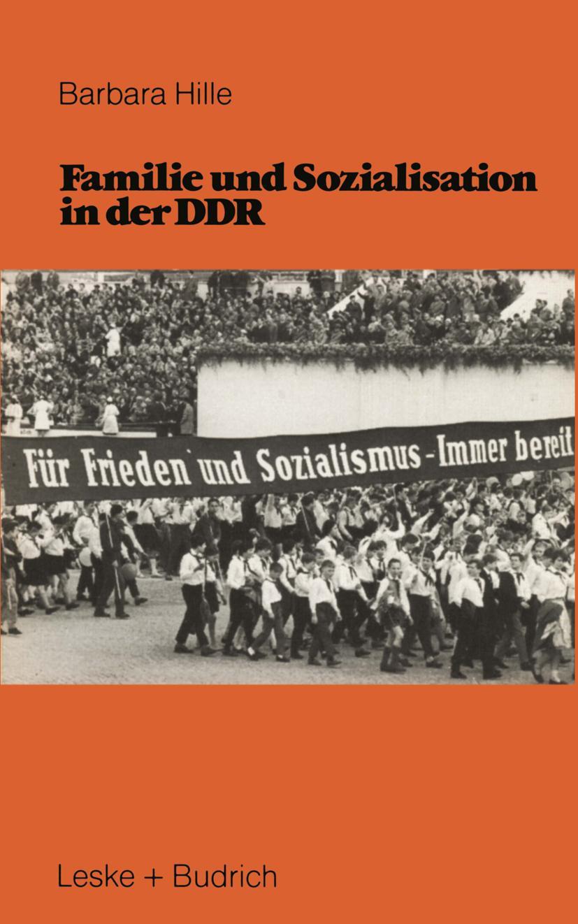 Vorderes Coverbild Familie und Sozialisation in der DDR