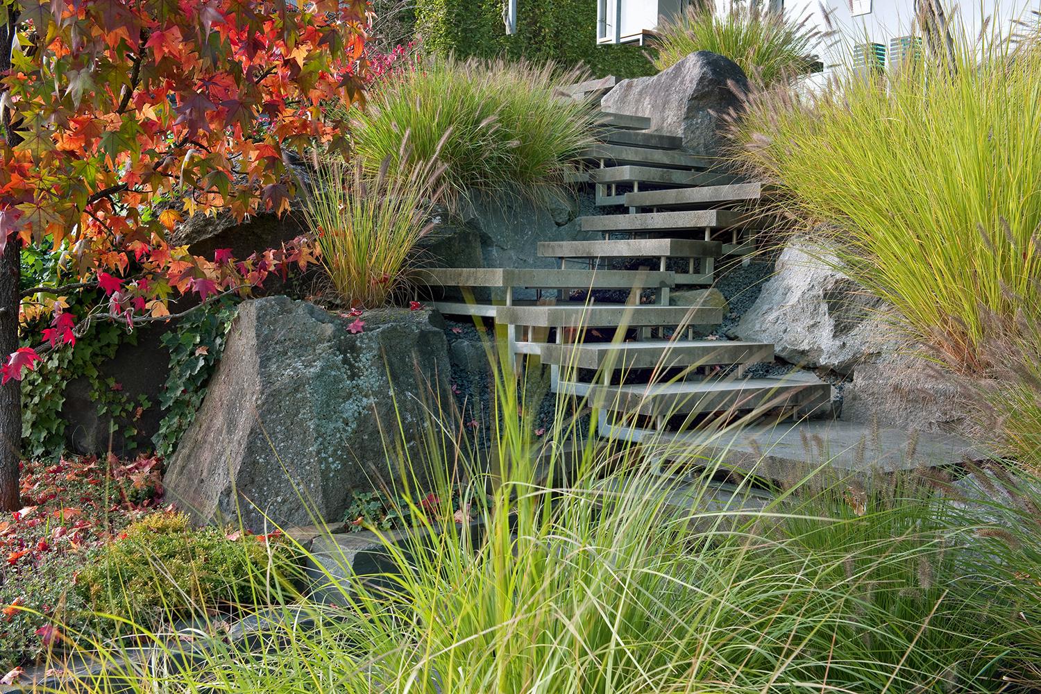 Beispielinhalt (Bild) Naturstein im Garten