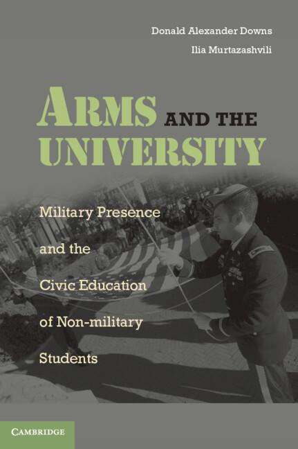 Vorderes Coverbild Arms and the University