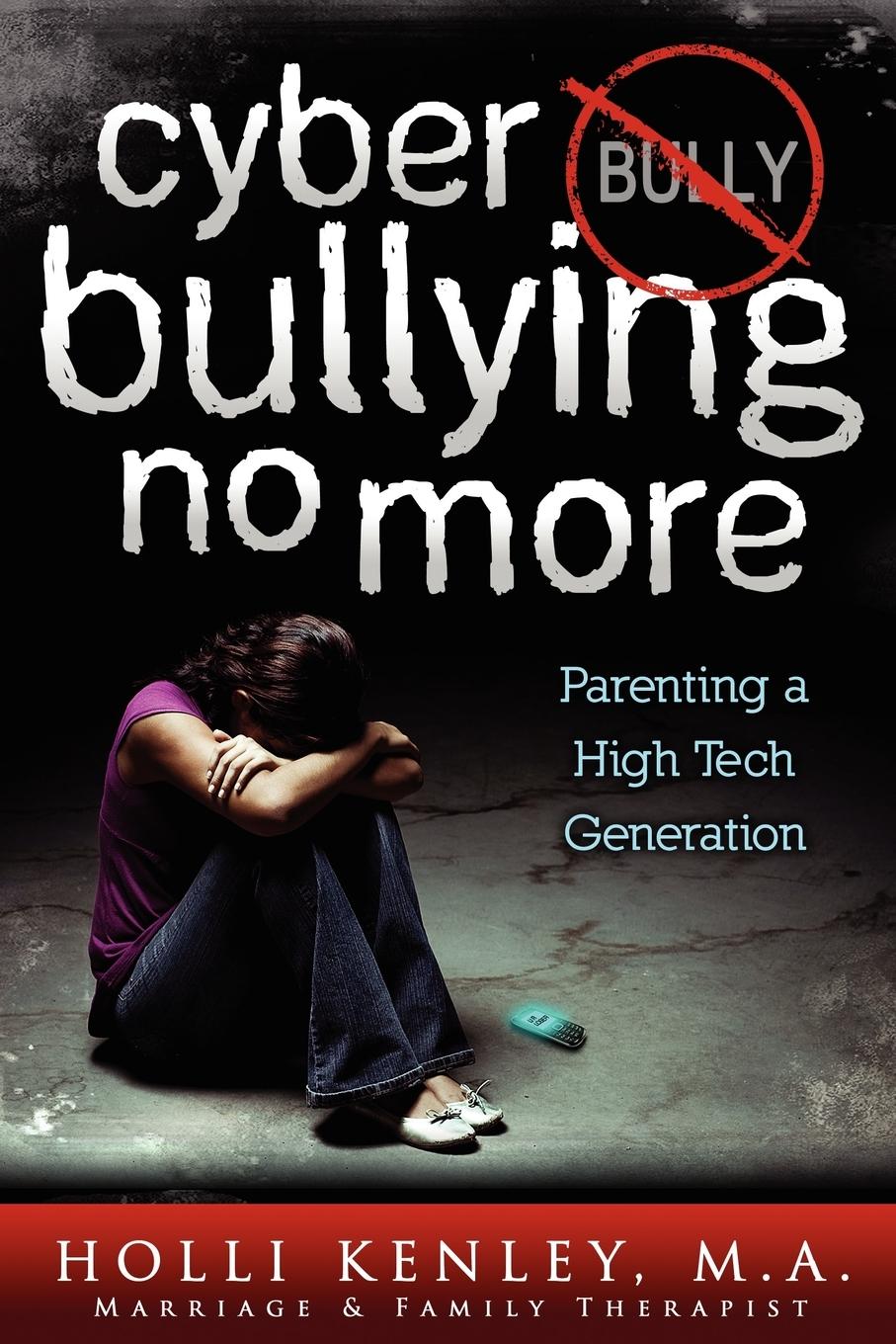 Vorderes Coverbild Cyber Bullying No More