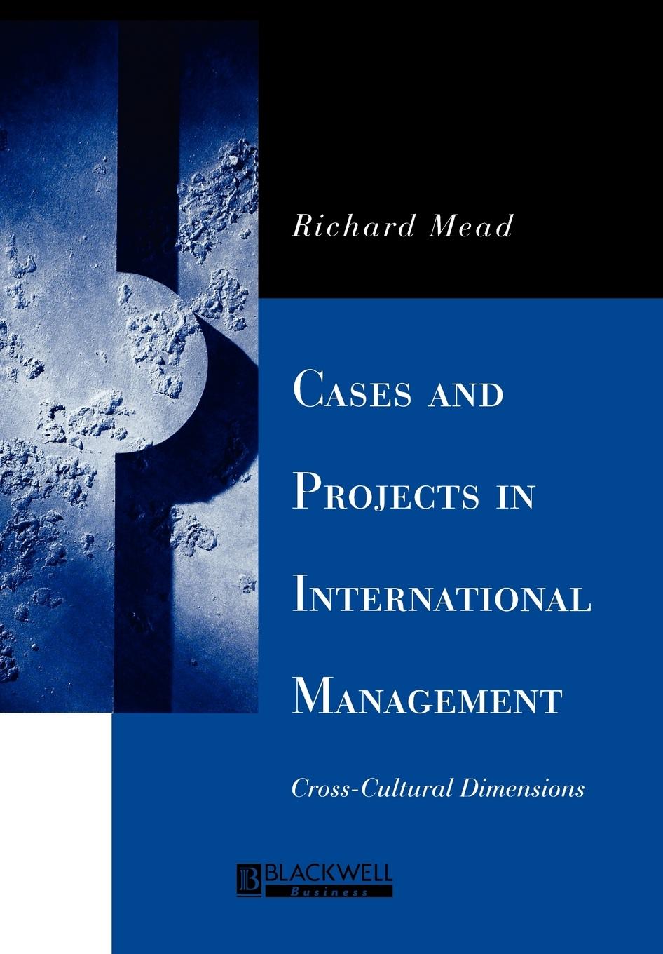 Vorderes Coverbild Cases and Projects in International Management