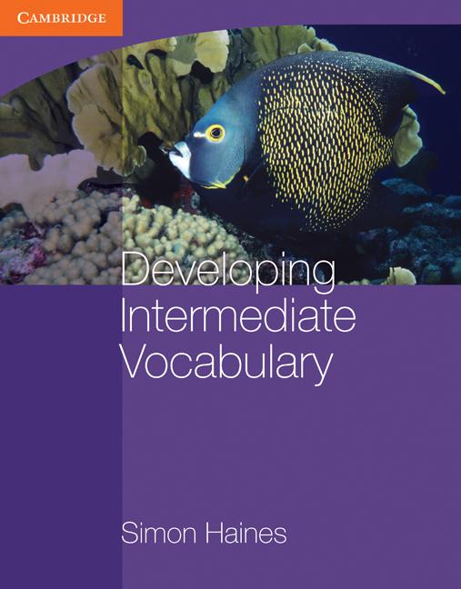 Vorderes Coverbild Developing Intermediate Vocabulary