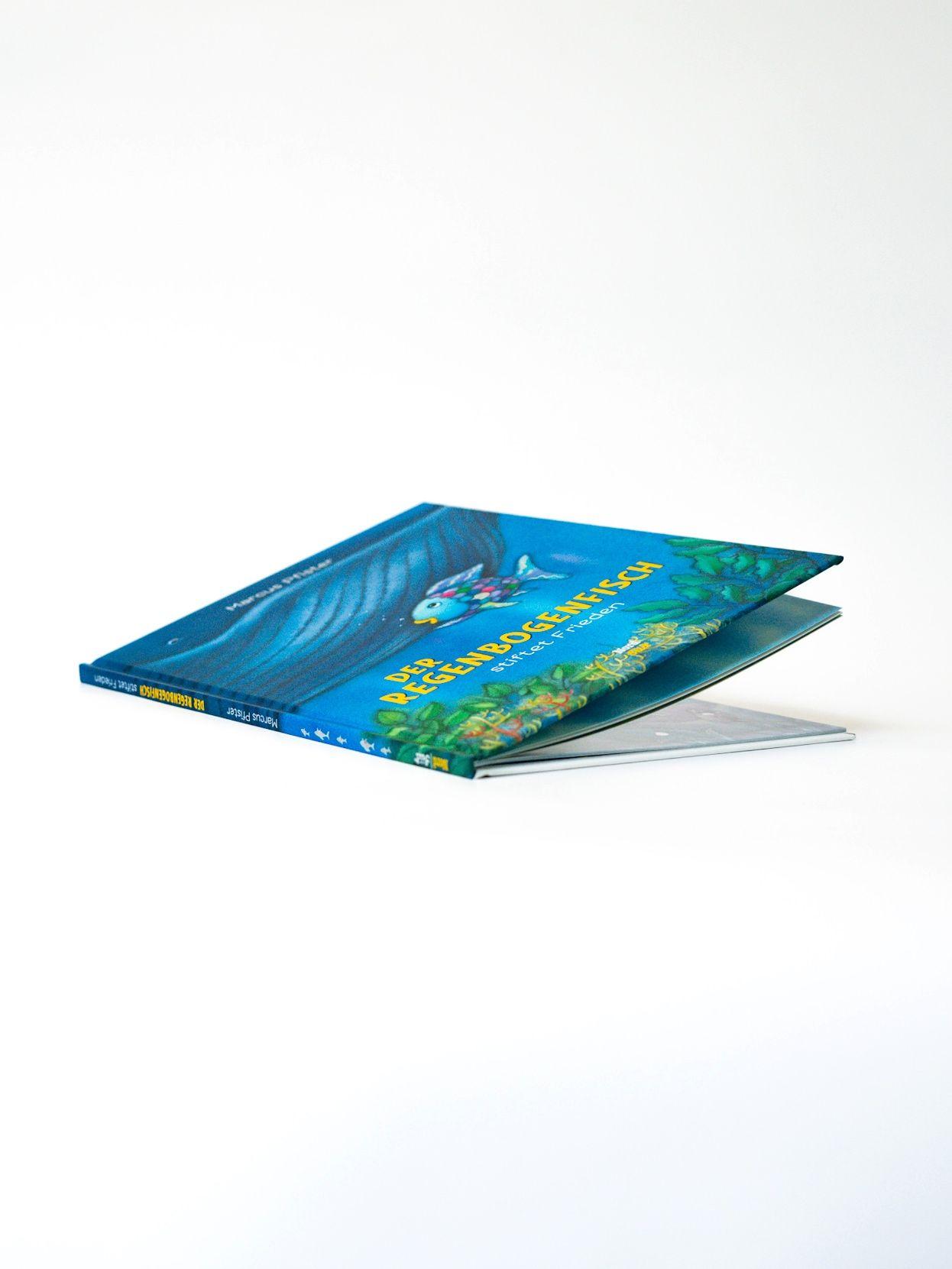 Beispielinhalt (Bild) Der Regenbogenfisch stiftet Frieden