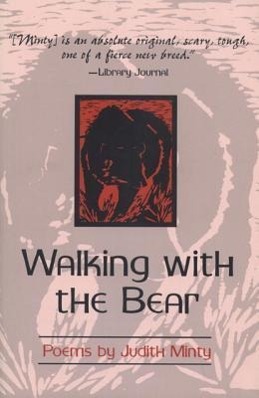 Vorderes Coverbild Walking with the Bear: New and Selected Poems