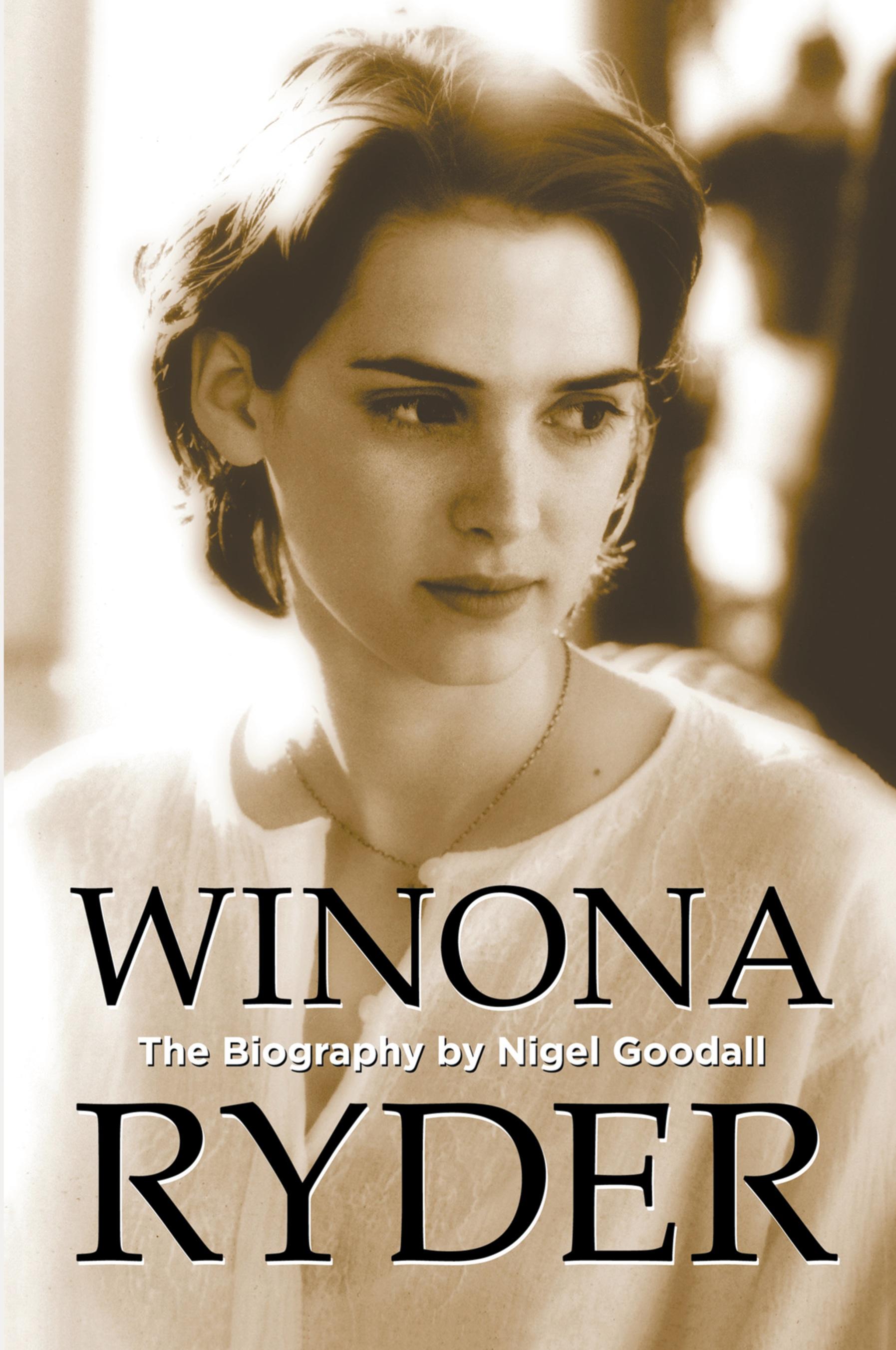 Vorderes Coverbild Winona Ryder