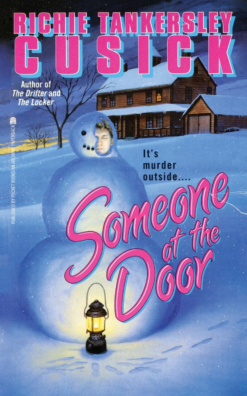 Vorderes Coverbild SOMEONE AT THE DOOR