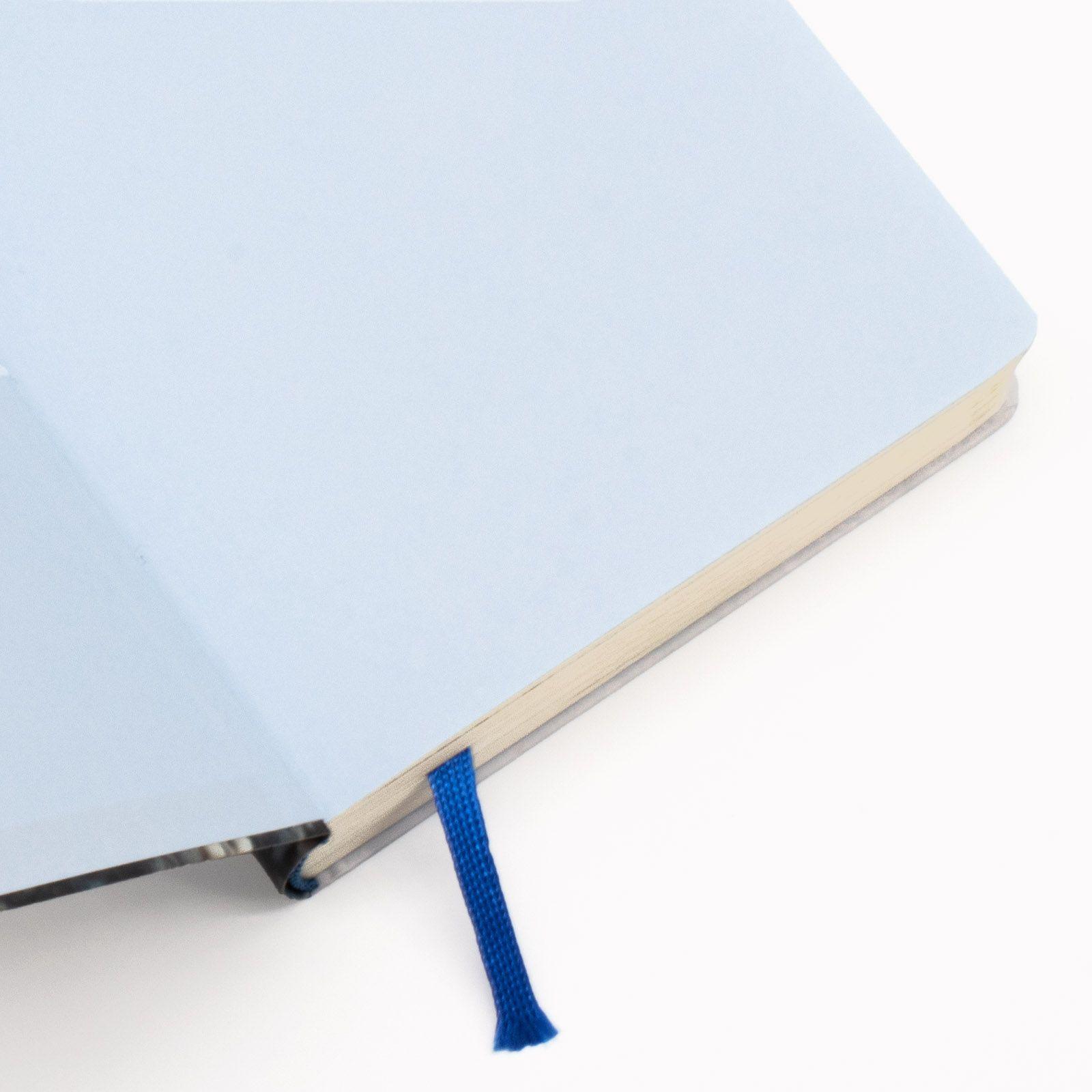 Beispielinhalt (Bild) Mit Hunden durch das Jahr