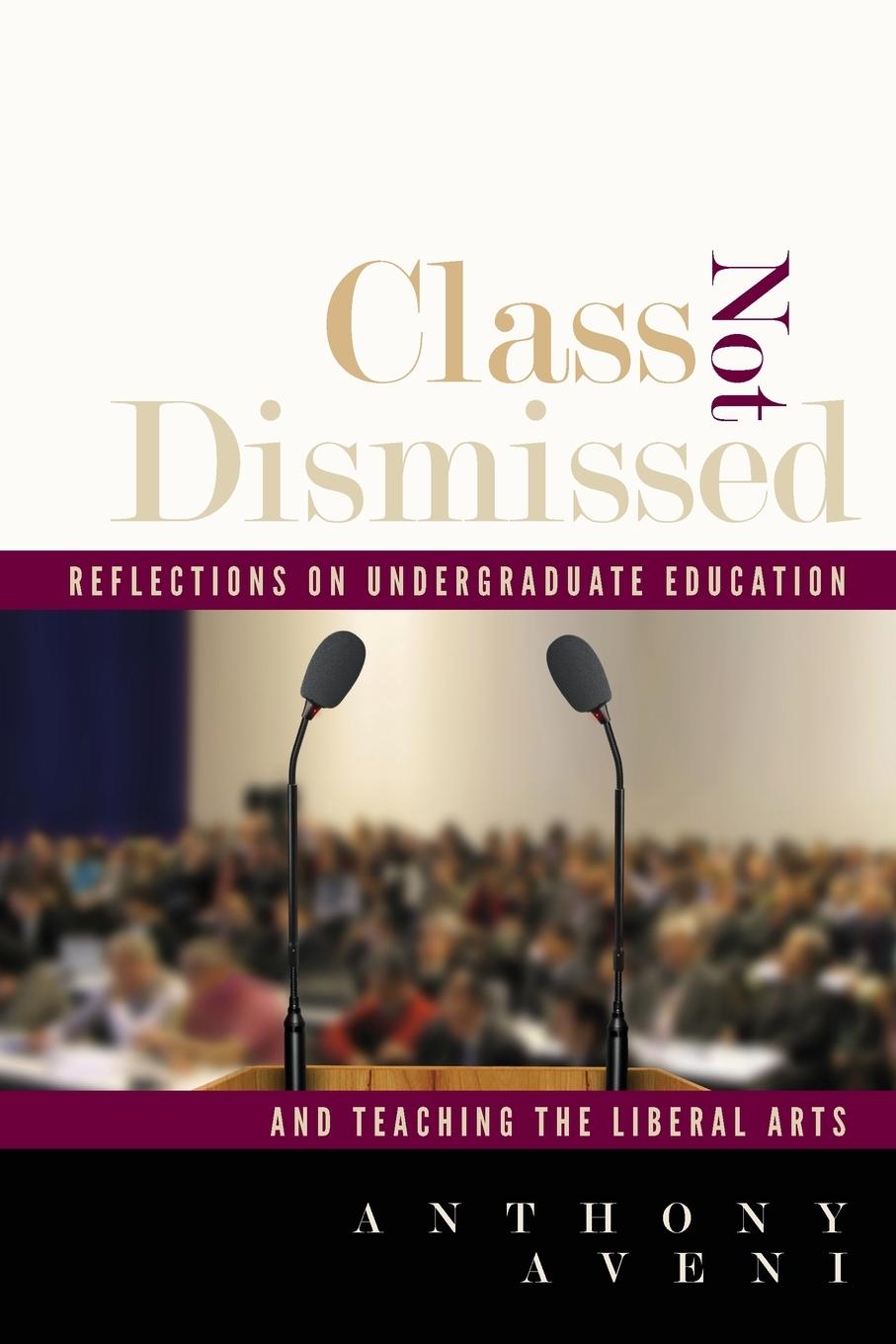 Vorderes Coverbild Class Not Dismissed