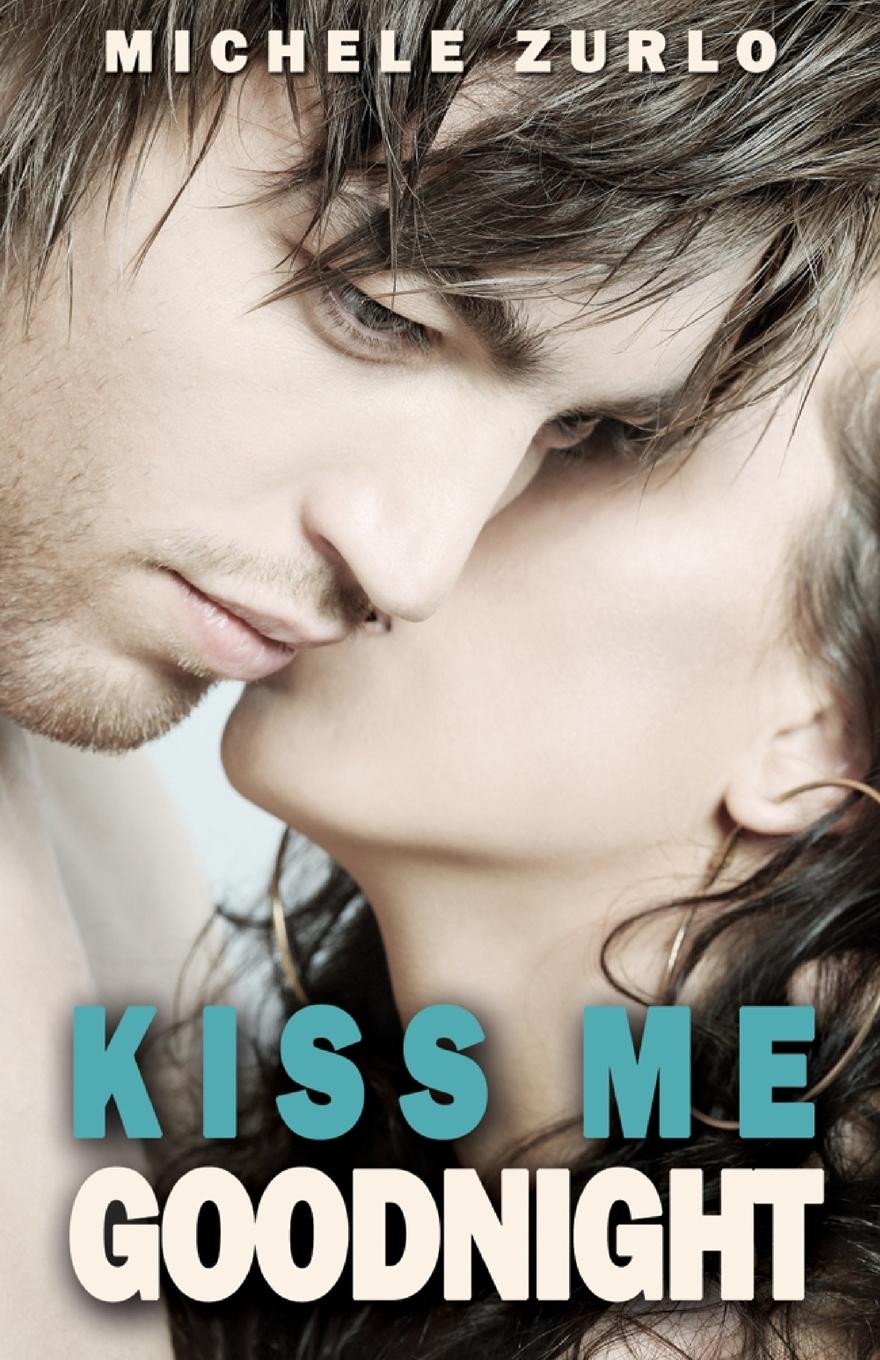 Vorderes Coverbild Kiss Me Goodnight