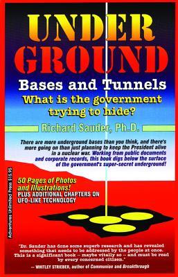 Vorderes Coverbild Underground Bases & Tunnels