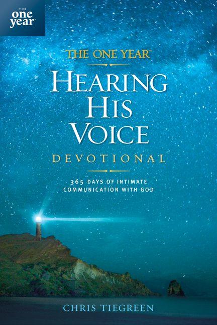 Vorderes Coverbild The One Year Hearing His Voice Devotional