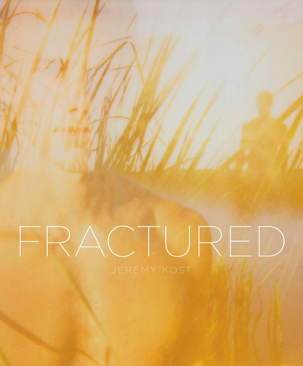 Vorderes Coverbild Fractured