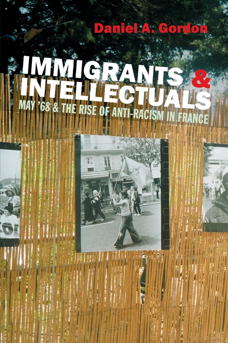 Vorderes Coverbild Immigrants & Intellectuals