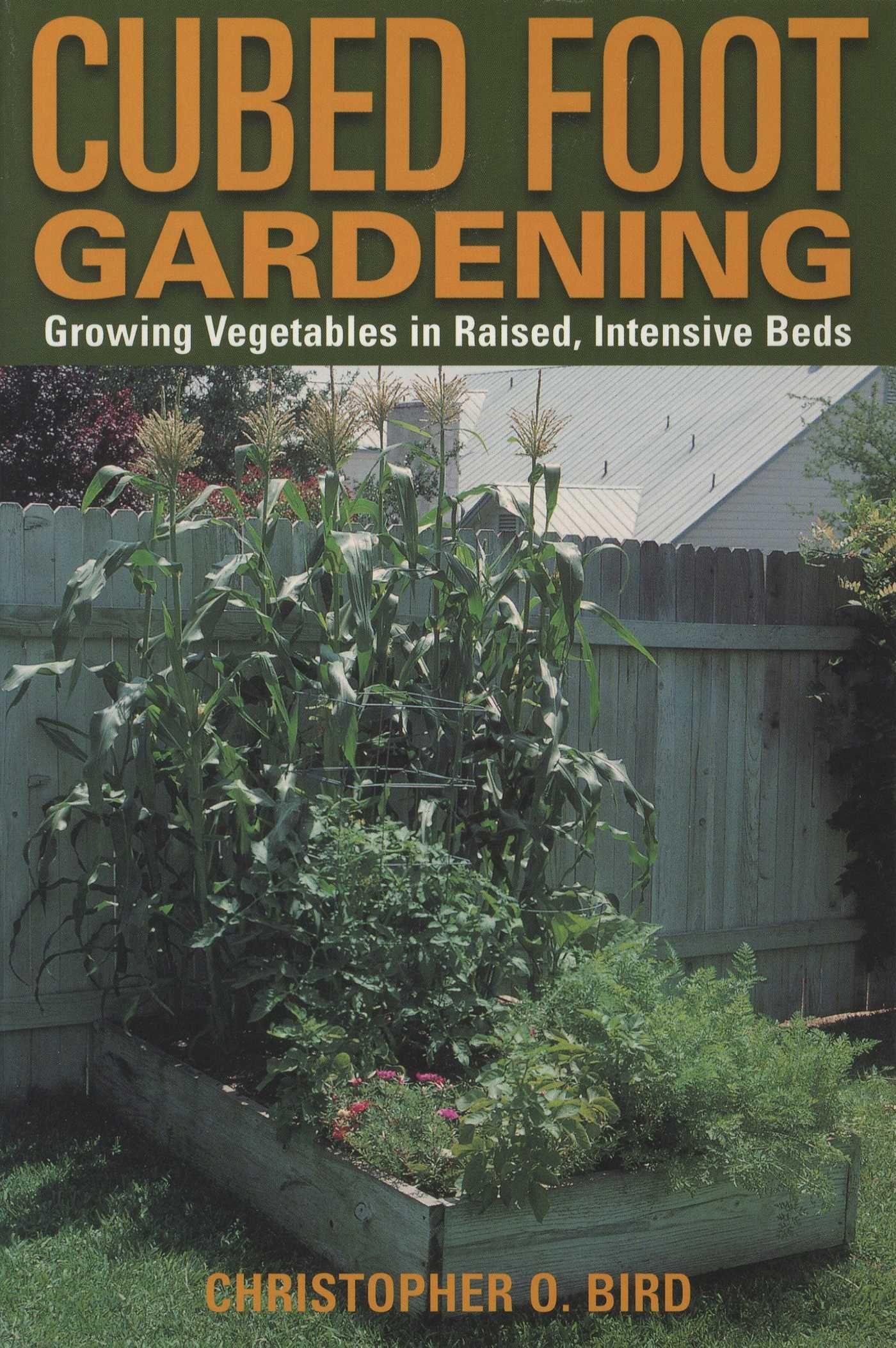 Vorderes Coverbild Cubed Foot Gardening