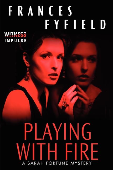 Vorderes Coverbild Playing With Fire