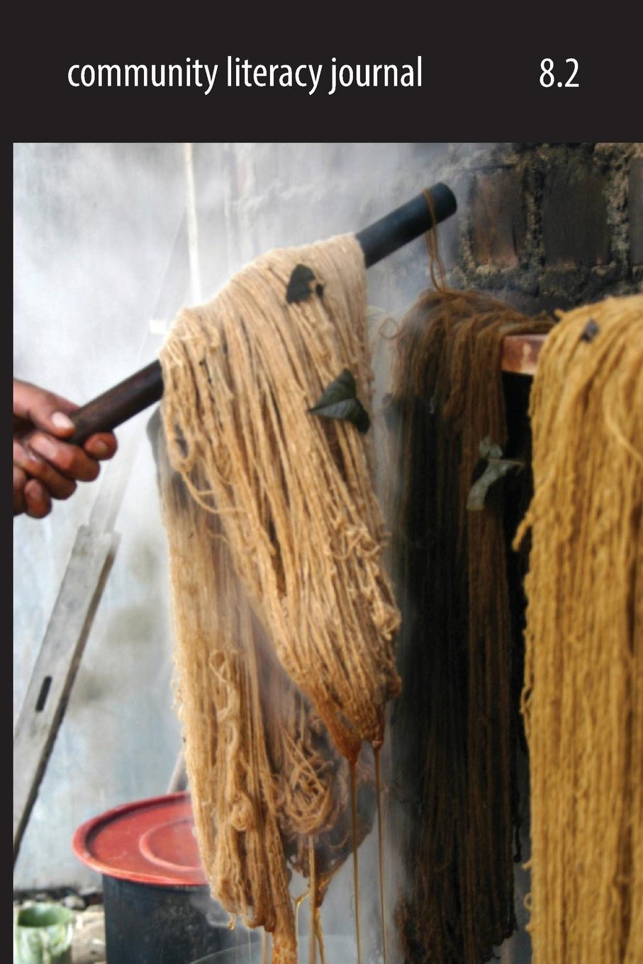 Vorderes Coverbild Community Literacy Journal 8.2 (Spring 2014)