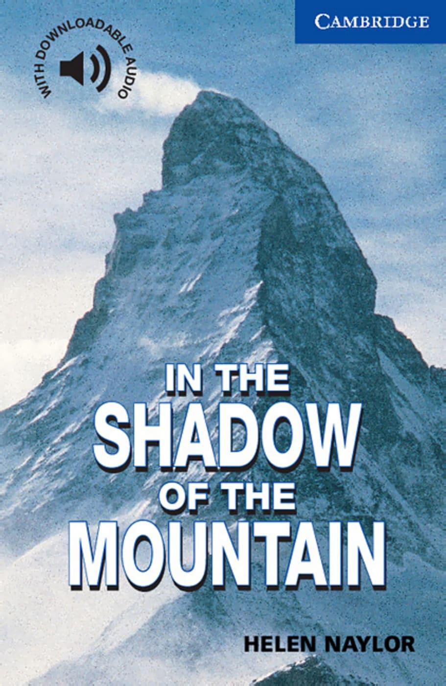 Vorderes Coverbild In the Shadow of the Mountain