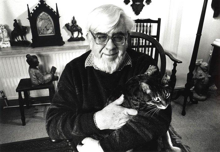 Autorenbild The Machine Gunners