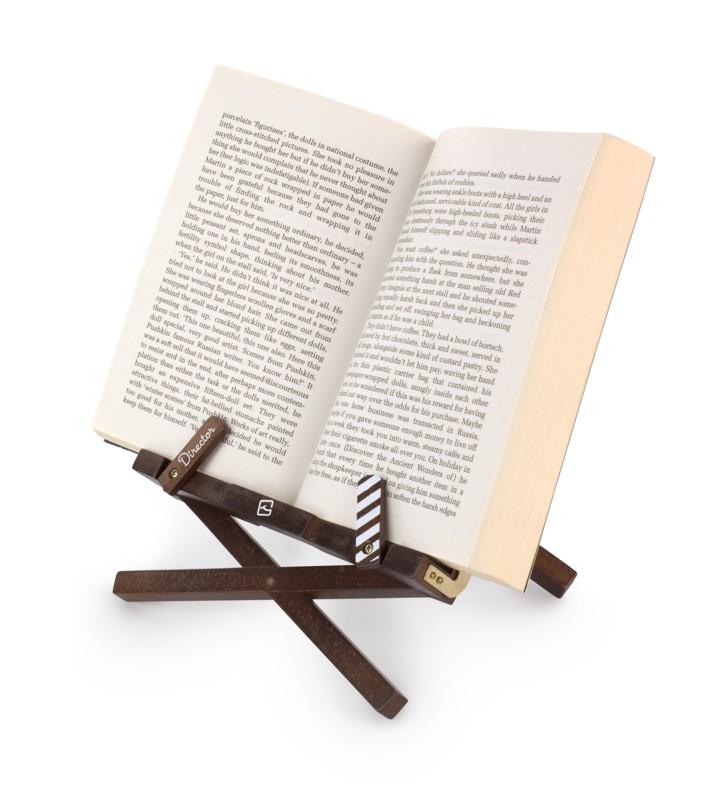 Beispielinhalt (Bild) Director's Bookchair Weiß | Buchständer | Leseständer | Tablethalter aus Holz | Lesehilfe | Für Bücher, E-Reader und Tablets