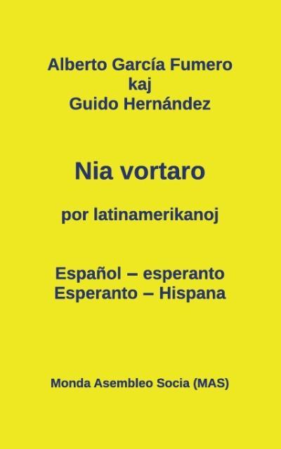 Vorderes Coverbild Nia vortaro por latinamerikanoj