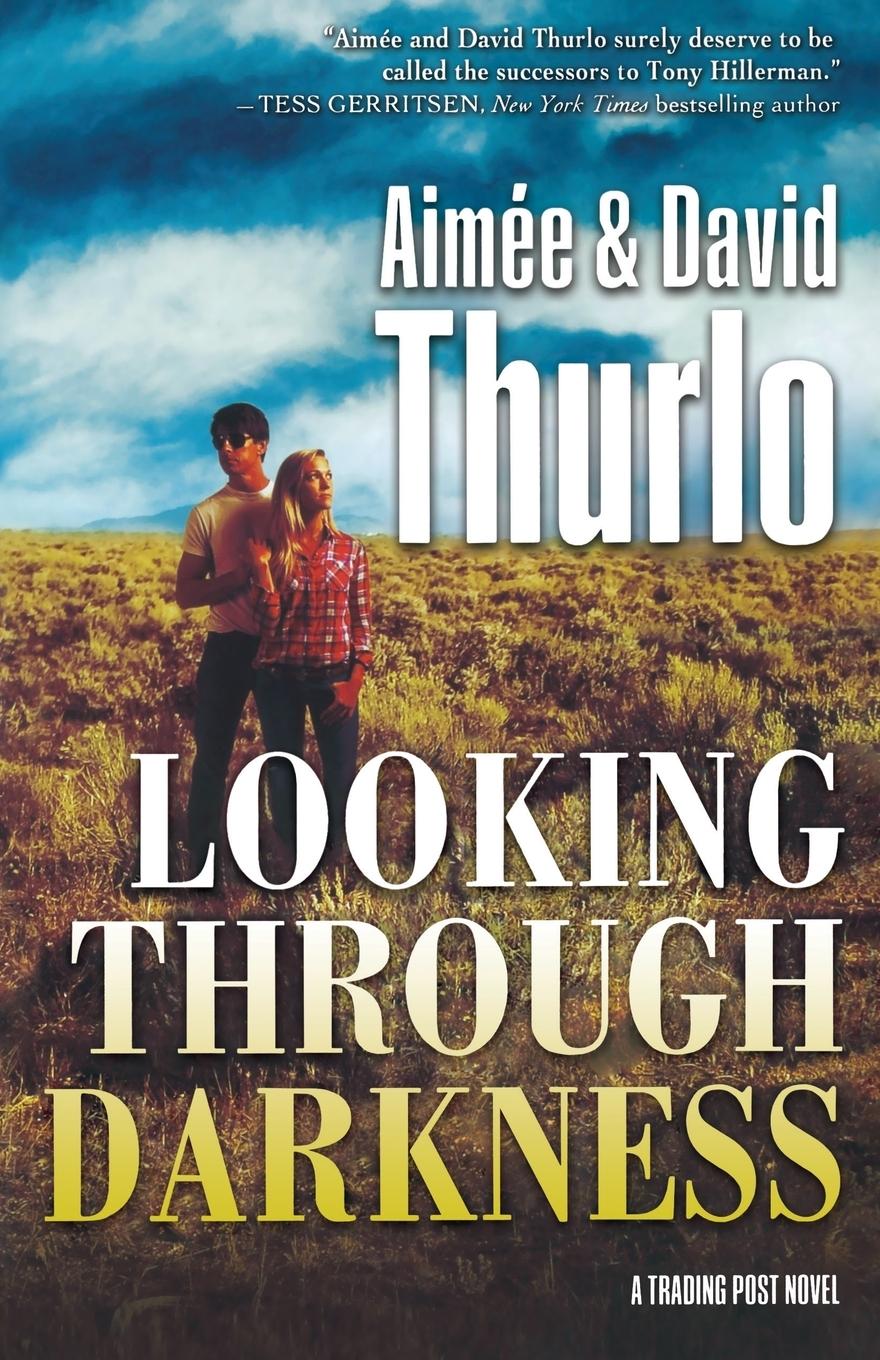 Vorderes Coverbild LOOKING THROUGH DARKNESS