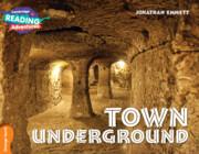 Vorderes Coverbild Cambridge Reading Adventures Town Underground Orange Band