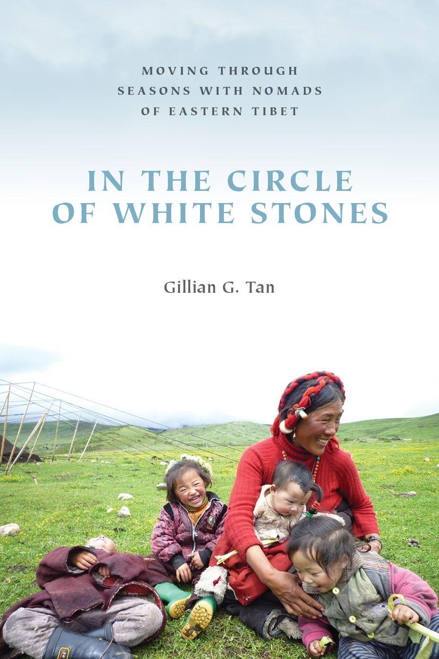 Vorderes Coverbild In the Circle of White Stones