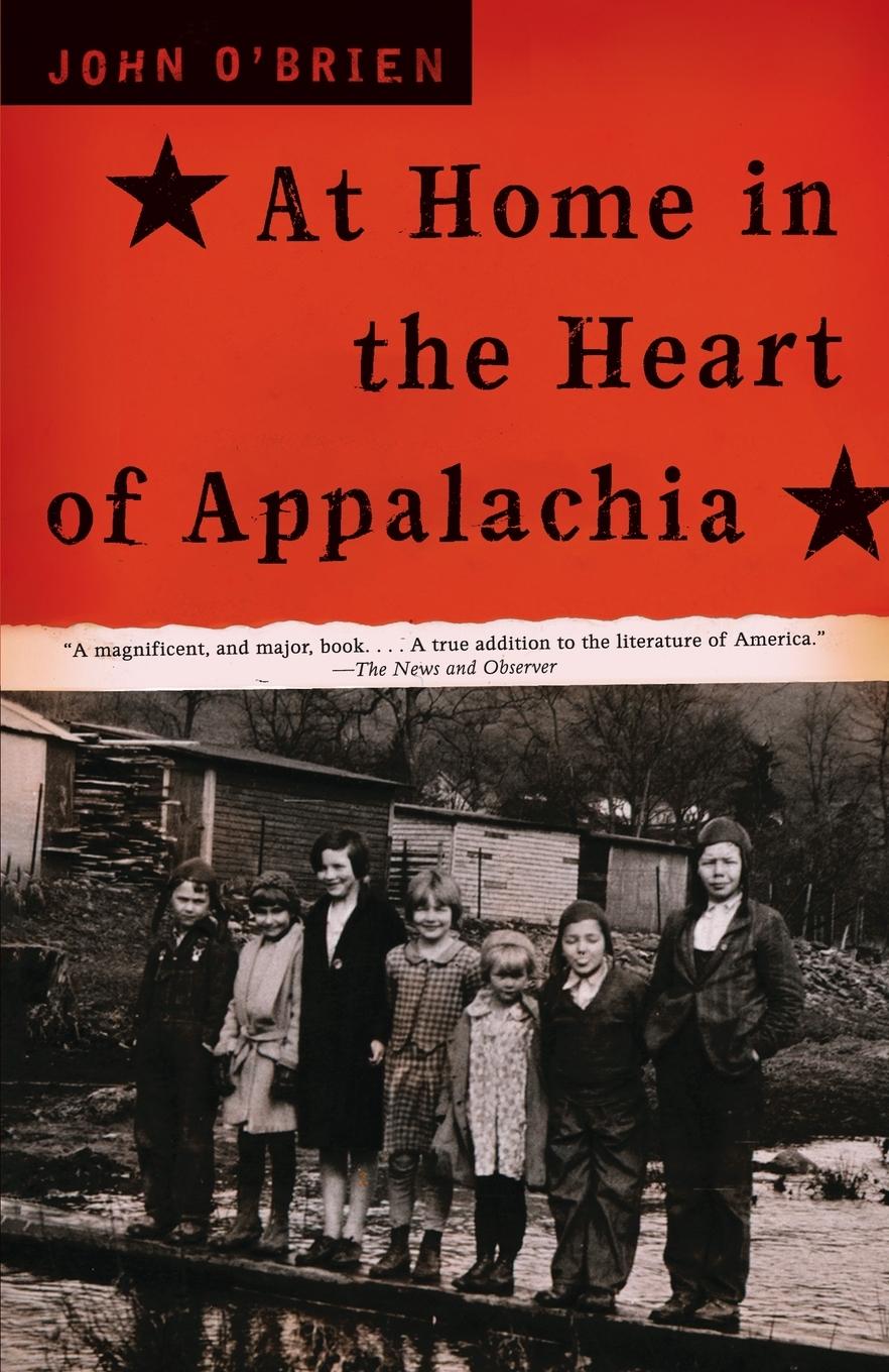 Vorderes Coverbild At Home in the Heart of Appalachia