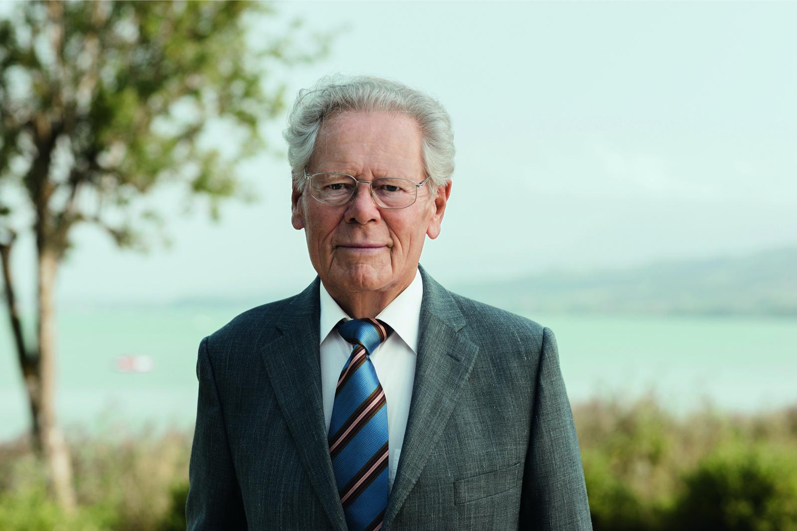 Autorenbild Sieben Päpste