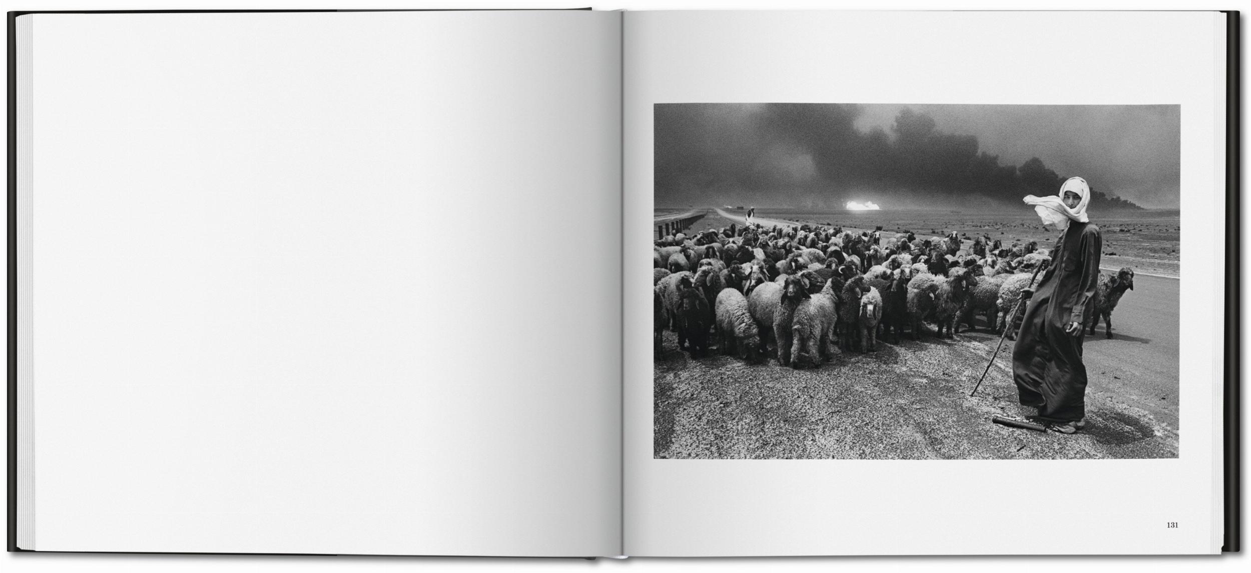 Beispielinhalt (Bild) Sebastião Salgado. Kuwait. A Desert on Fire