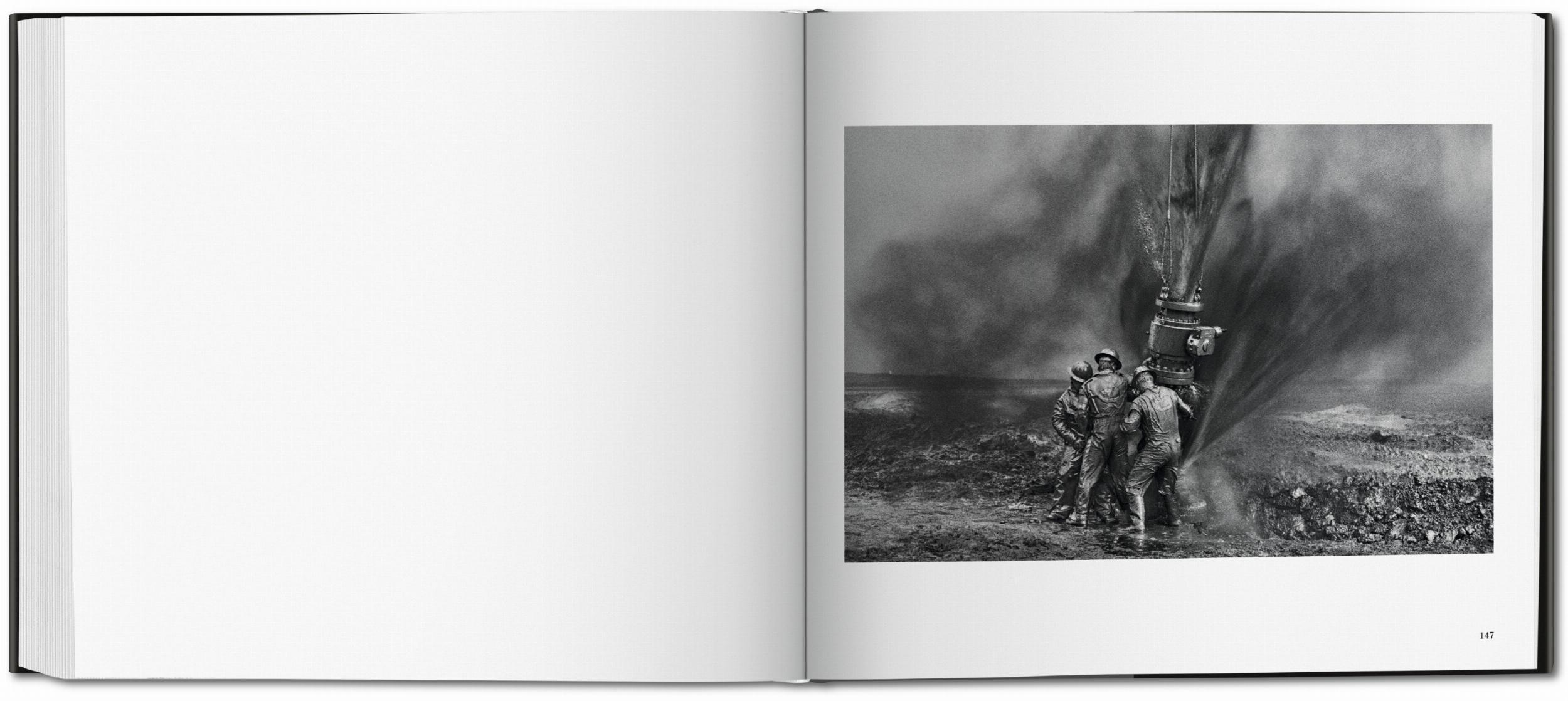 Beispielinhalt (Bild) Sebastião Salgado. Kuwait. A Desert on Fire