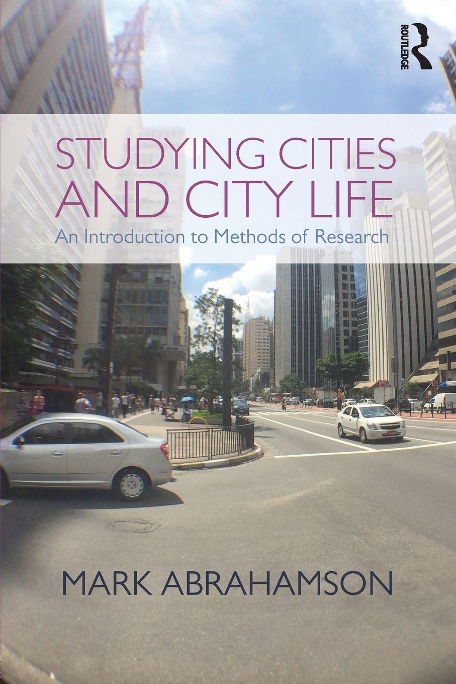 Vorderes Coverbild Studying Cities and City Life