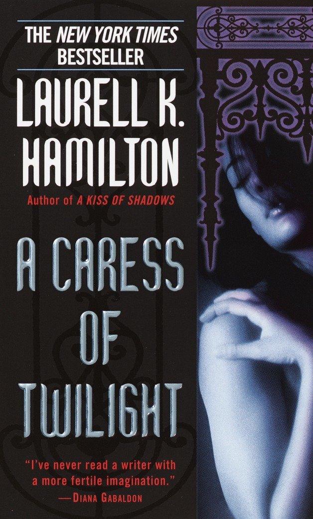 Vorderes Coverbild A Caress of Twilight