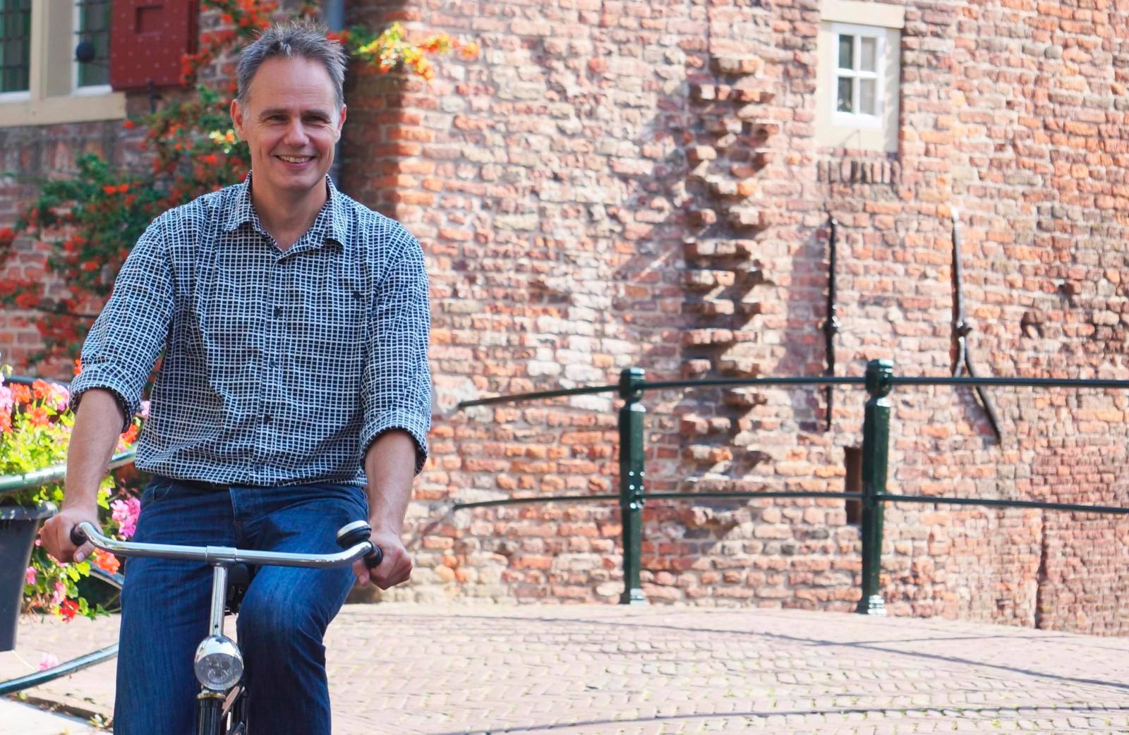 Autorenbild Sprachen