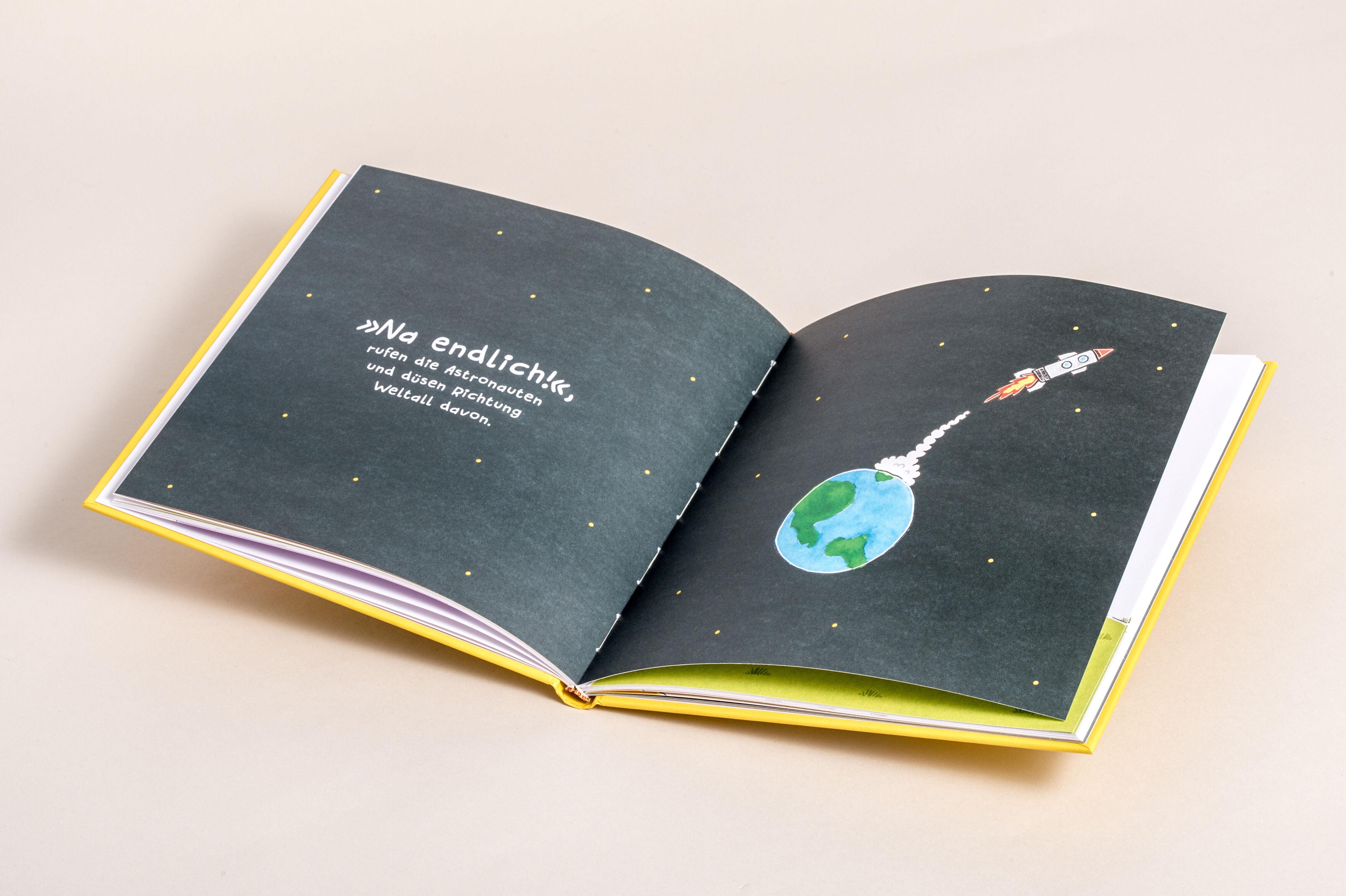 Beispielinhalt (Bild) Schüttel den Apfelbaum - Ein Mitmachbuch. Für Kinder von 2 bis 4 Jahren