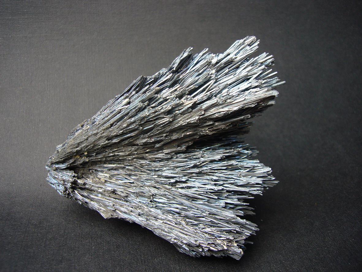 Beispielinhalt (Bild) Metalle und Mineralien als Heilmittel