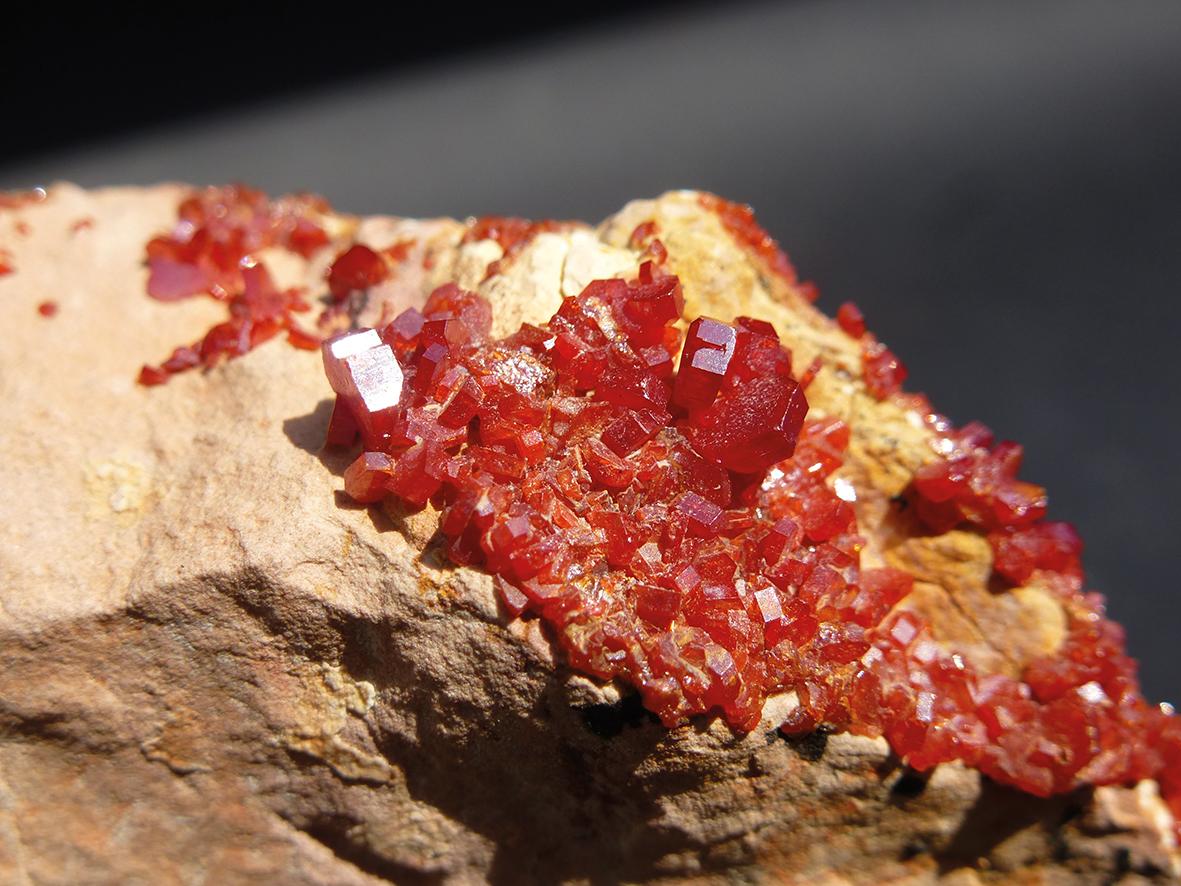 Beispielinhalt (Bild) Metalle und Mineralien als Heilmittel