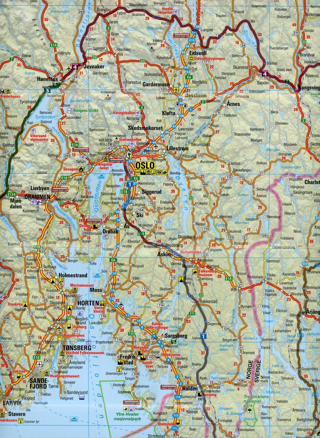 Beispielinhalt (Bild) Norwegen Süd 1 : 600 000. 8 folierte Karten mit Tourentipps und motorradfreundlichen Hotels