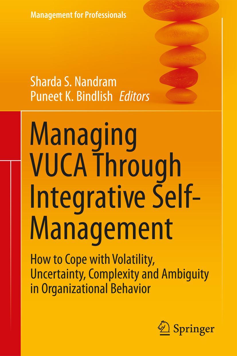 Vorderes Coverbild Managing VUCA Through Integrative Self-Management