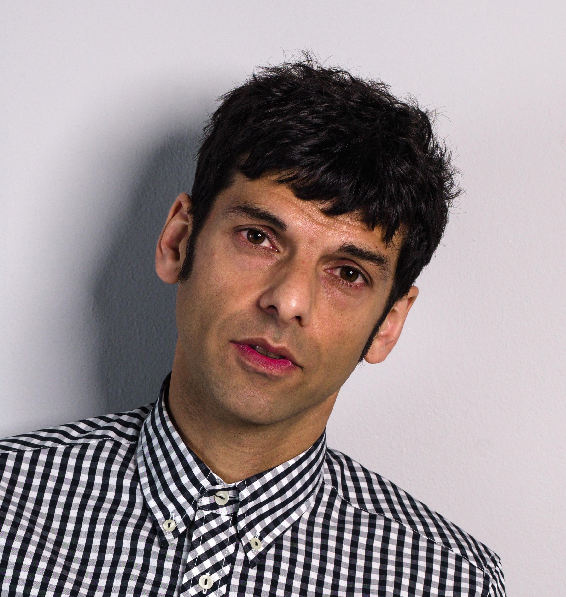 Autorenbild Walls Come Tumbling Down