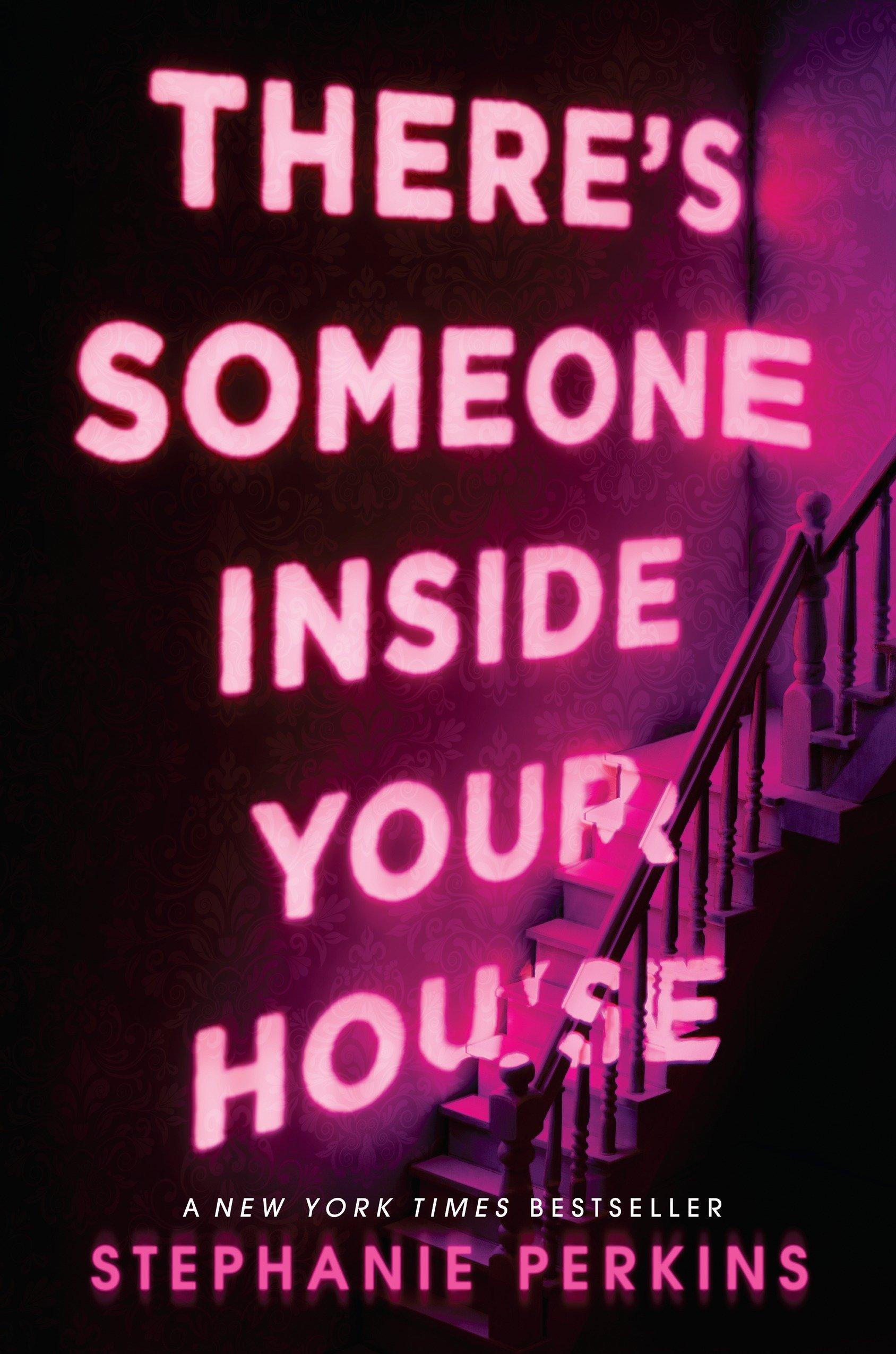 Vorderes Coverbild There's Someone Inside Your House