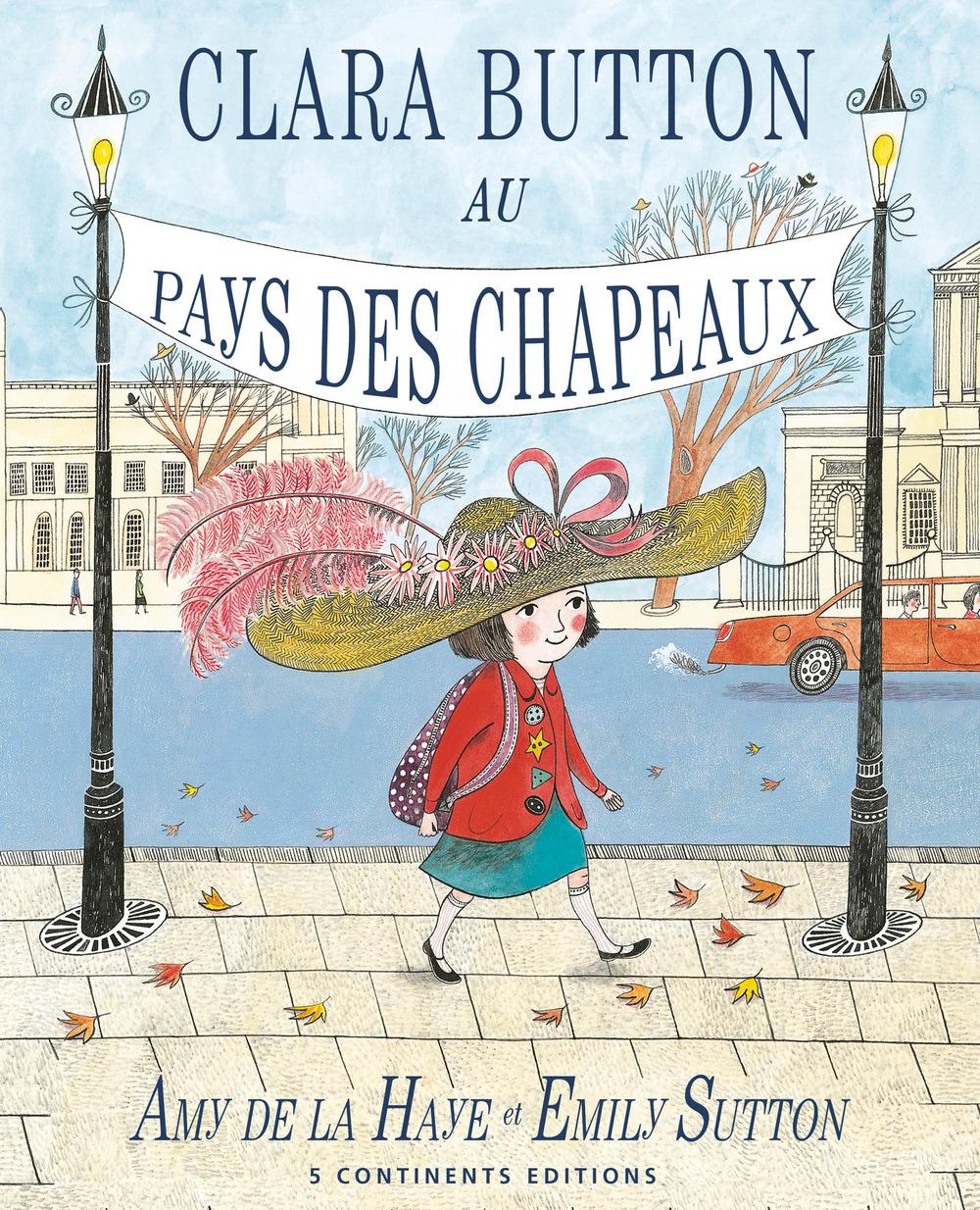 Vorderes Coverbild Clara Button au pays des chapeux