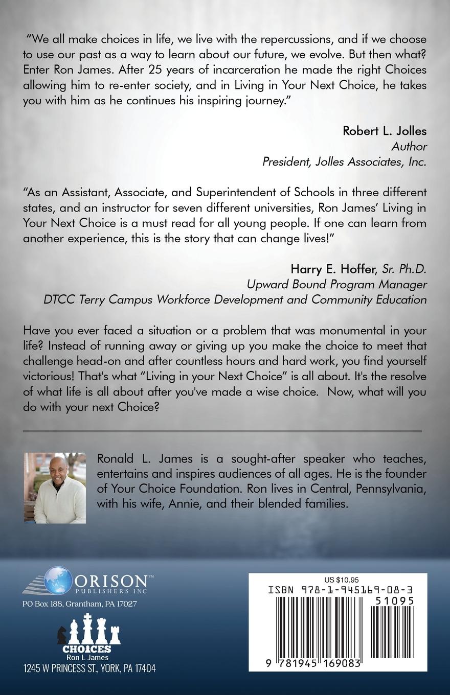 Rückseitencover Living in Your Next Choice