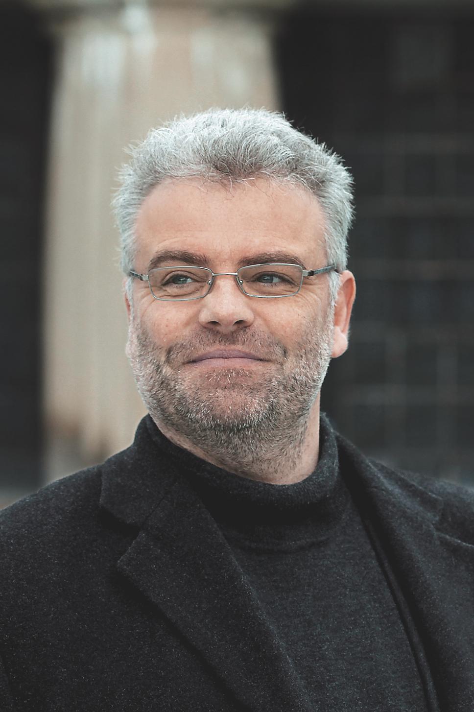 Autorenbild Treueschwur