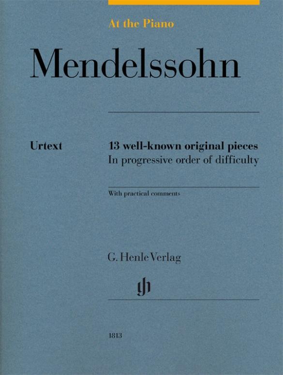 Vorderes Coverbild At the Piano - Mendelssohn