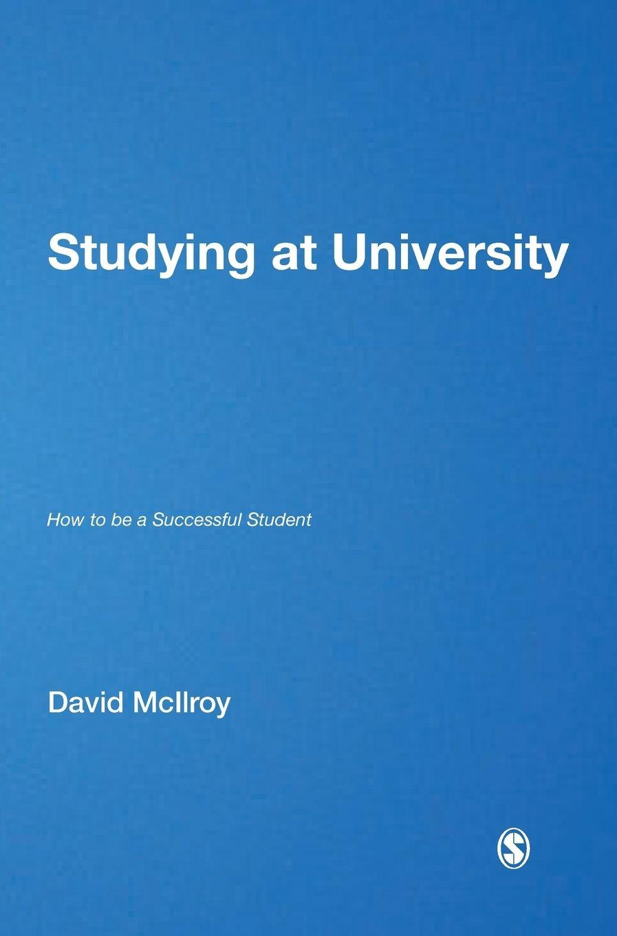 Vorderes Coverbild Studying at University