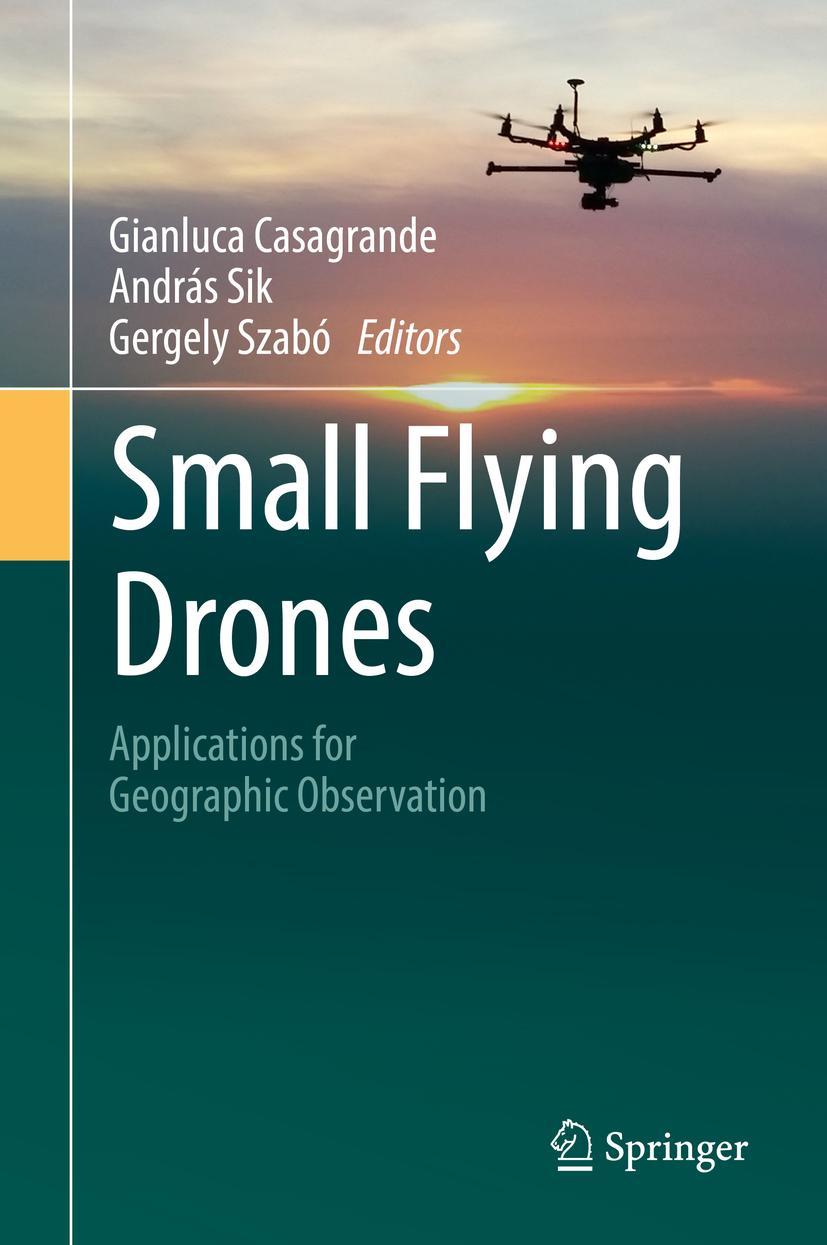 Vorderes Coverbild Small Flying Drones